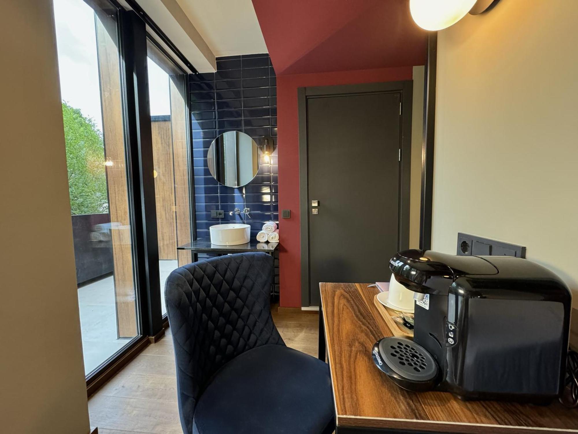 Tbilisi Edition - Design Hotel & Private Spa المظهر الخارجي الصورة