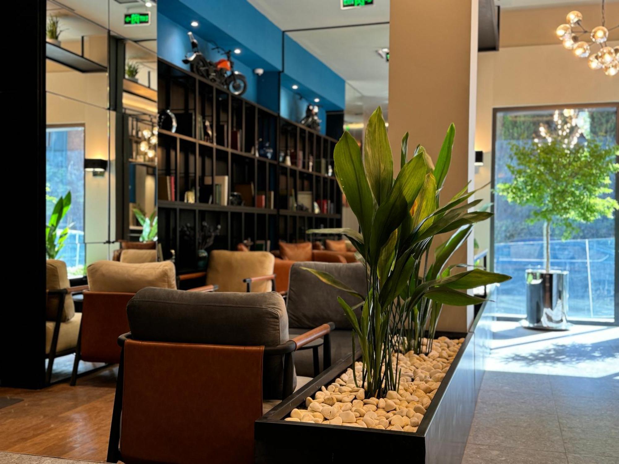 Tbilisi Edition - Design Hotel & Private Spa المظهر الخارجي الصورة